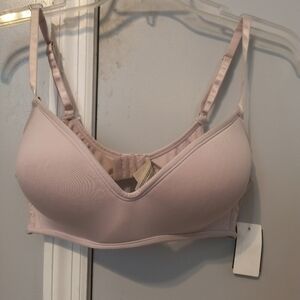Jessica Simpson Pink T-Shirt Bra with Seamless Design